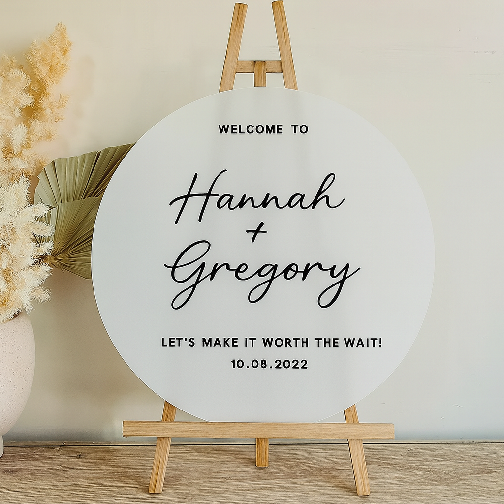 circle acrylic wedding welcome sign